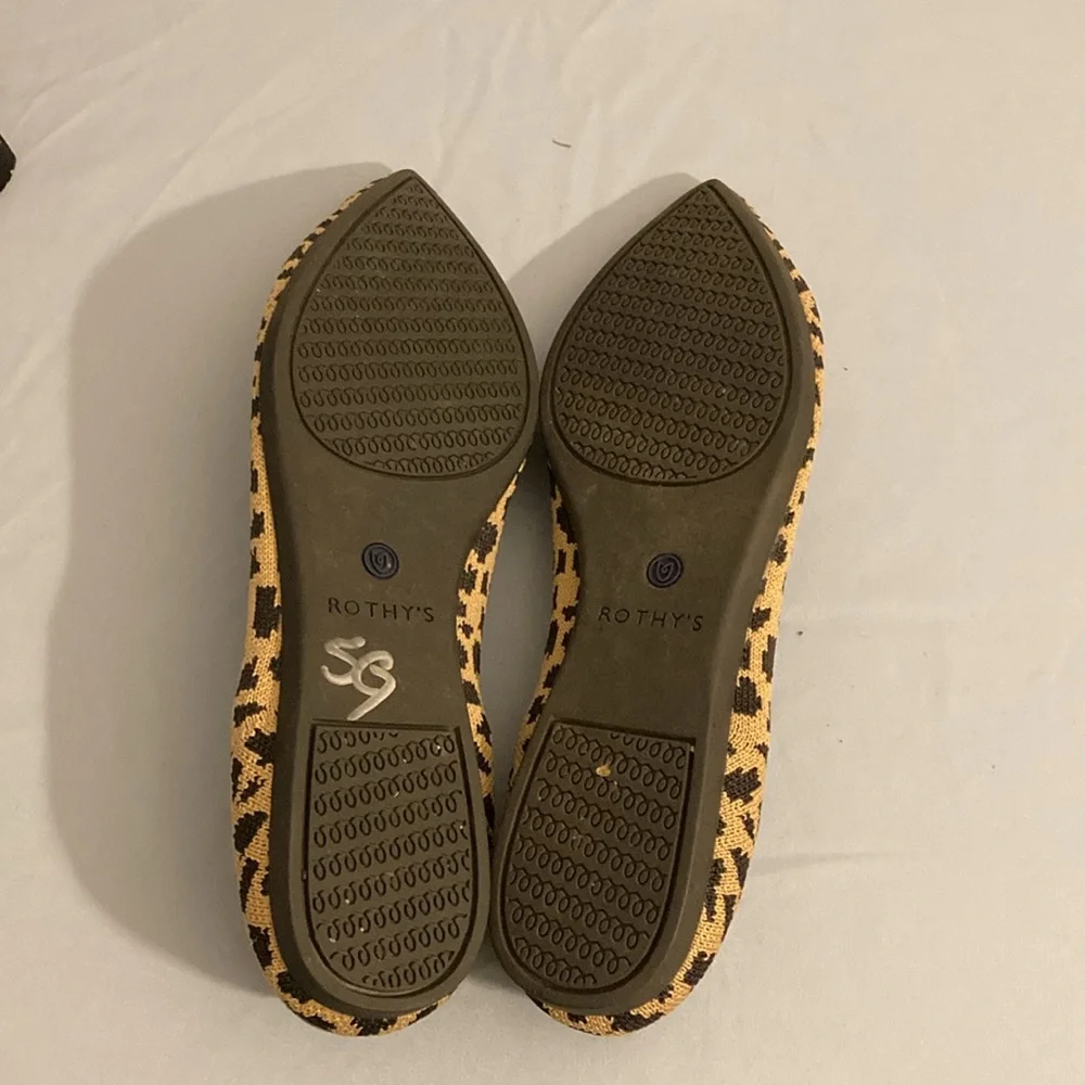 Rothy's Leopard Print Pointed Toe Flats in Tan and Black with Blue Trim - Picture 3 of 5